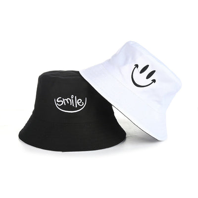 Reversible Fisherman Hat with Embroidered Smiley Contrast